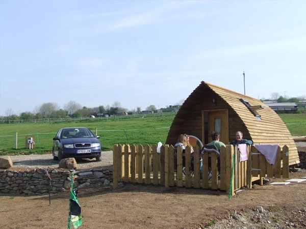 Frogwell Wigwams - 