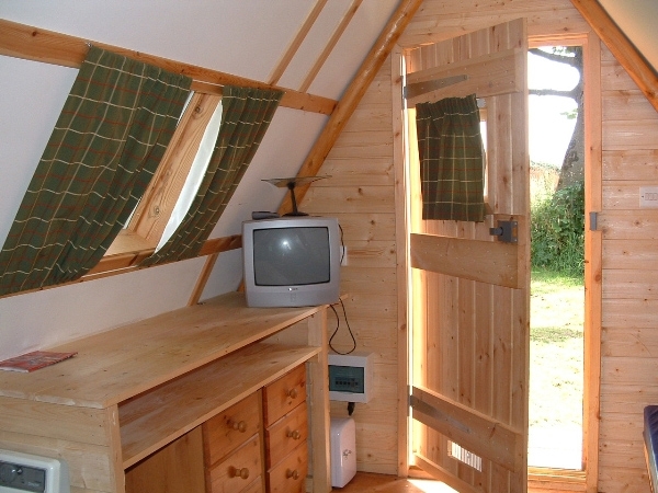 Gleneedle Wigwam Interior - Spacious and airy wigwams are a pleasure to camp in