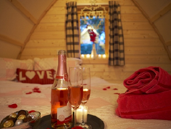 Glamping at Humble Bee Wigwams - 